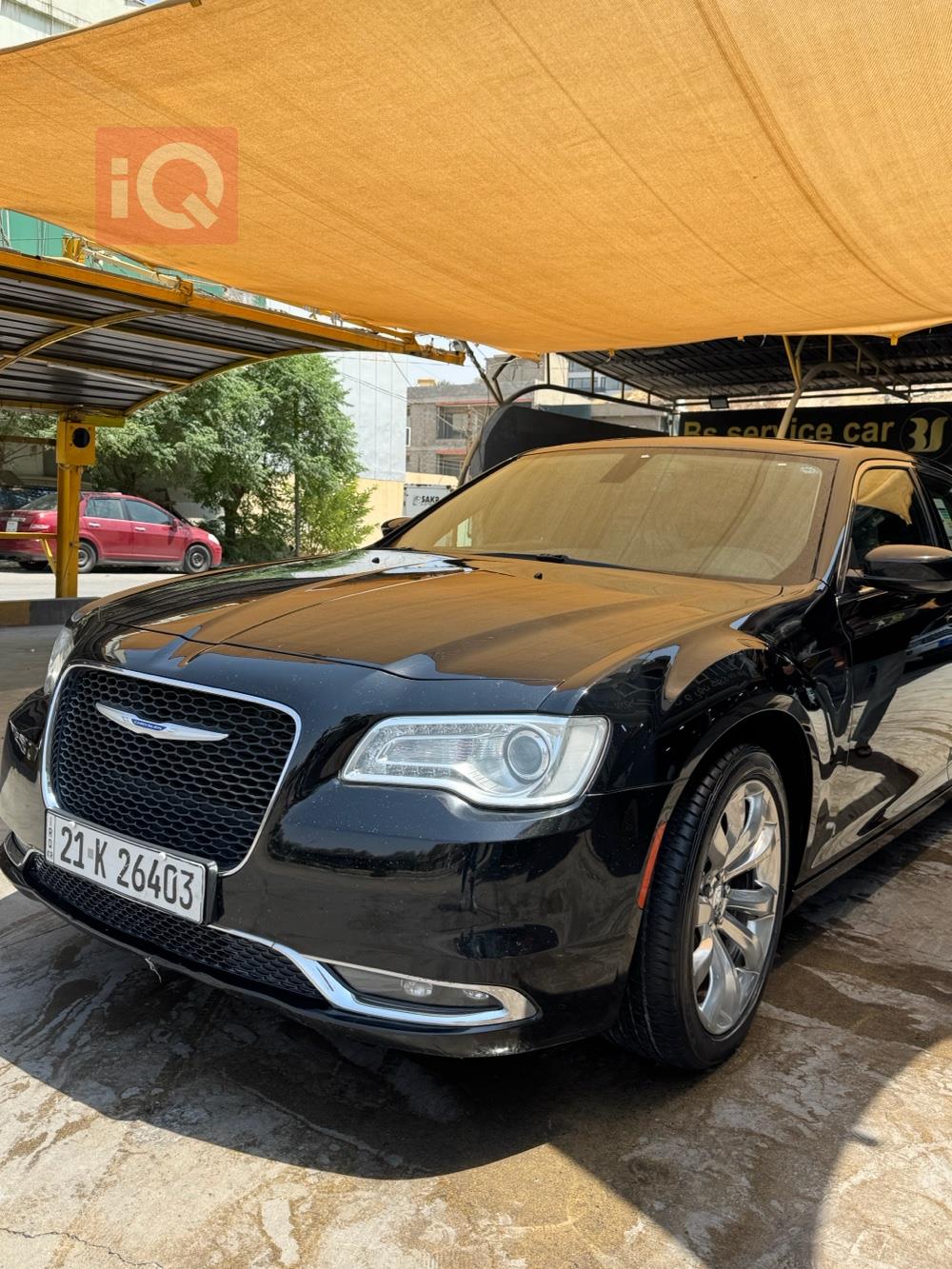 کرایسلەر 300